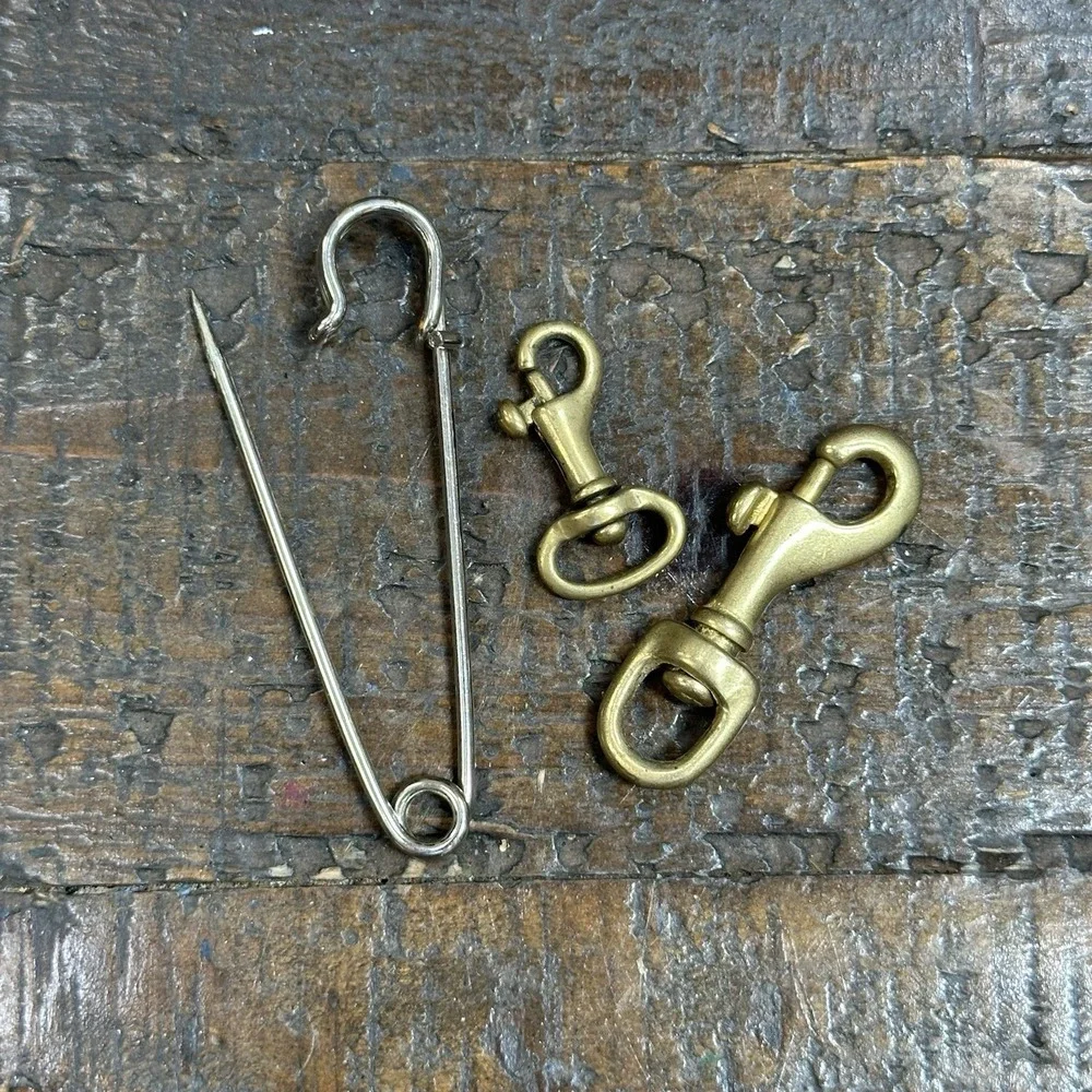 N/A accessories pin